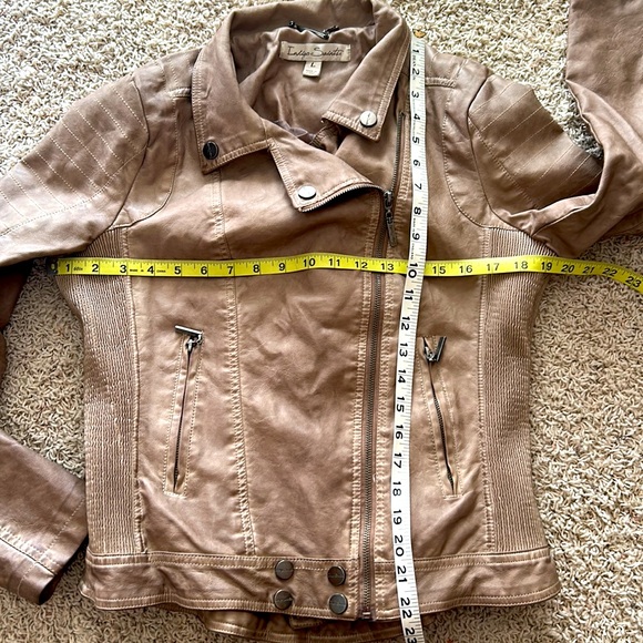 NWT⭐️INDIGO SAINTS JACKET Light Brown Mushroom color Vegan LEATHER Large - Picture 14 of 15